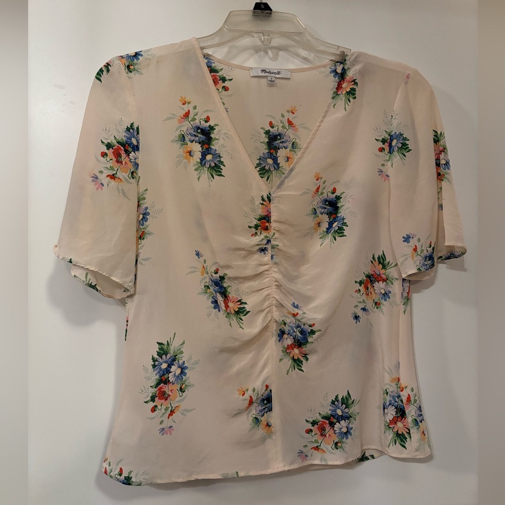 Madewell floral blouse 💐